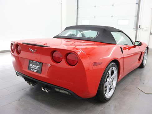 Used 2008 Chevrolet Corvette Convertible w/ Preferred Equipment Group RWD image 5