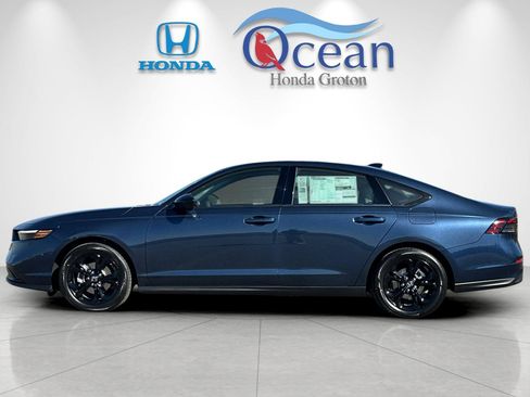 New 2025 Honda Accord SE image 2