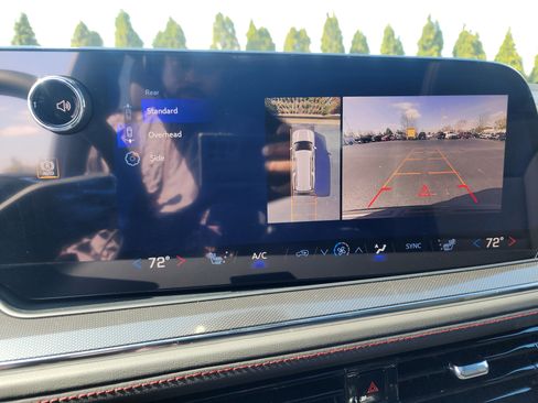 Used 2026 Chevrolet Suburban RST w/ Comfort Package image 35