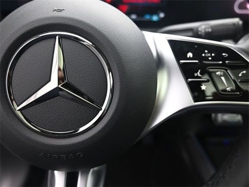 New 2026 Mercedes-Benz GLA 250 image 14