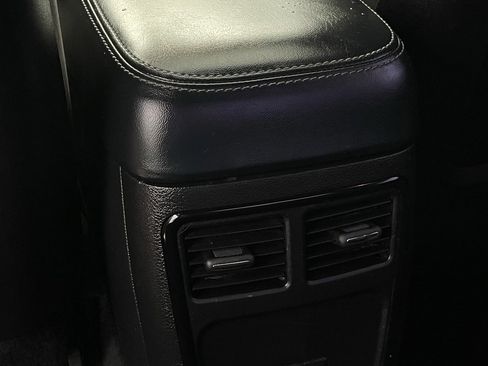 Used 2022 Dodge Charger R/T w/ Blacktop Package image 23