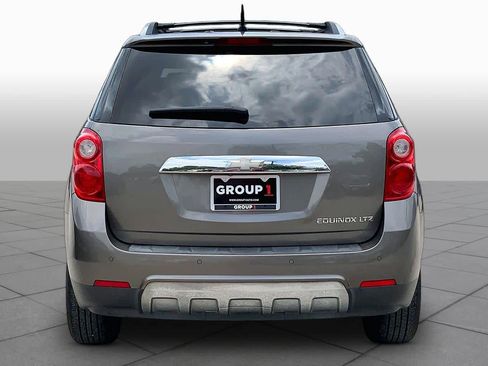 Used 2011 Chevrolet Equinox LTZ FWD image 4