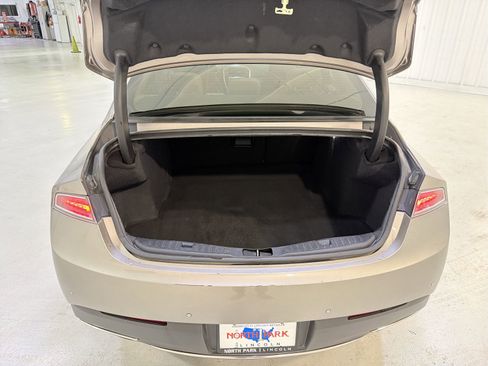 Used 2018 Lincoln MKZ Reserve image 28