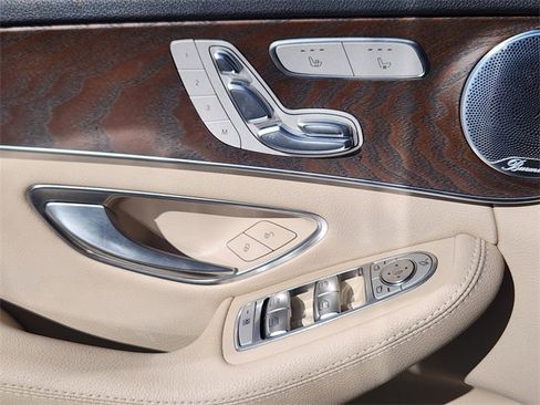 Certified 2020 Mercedes-Benz C 300 4MATIC Sedan image 11