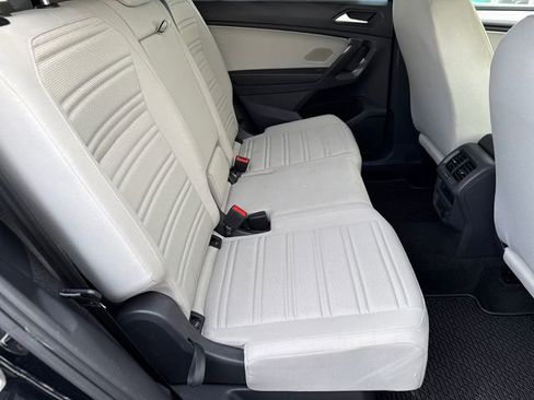 Certified 2023 Volkswagen Tiguan S image 23