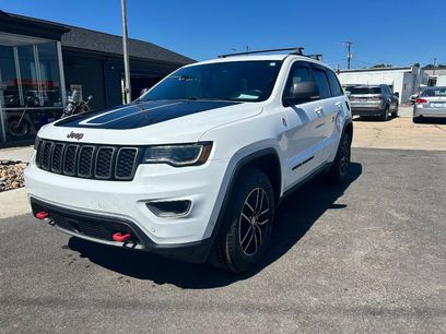 Used 2017 Jeep Grand Cherokee Trailhawk w/ Trailhawk Luxury Group