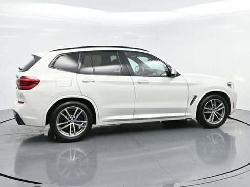 Used 2018 BMW X3 M40i image 8