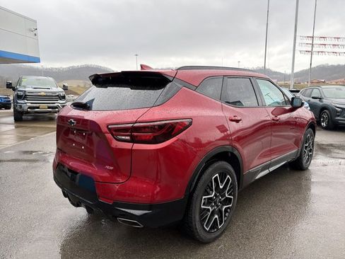 Used 2023 Chevrolet Blazer RS w/ Driver Confidence II Package image 4