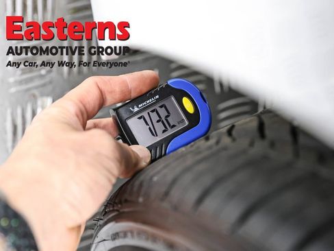 Used 2023 Toyota Camry SE image 29