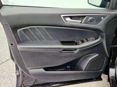 Used 2019 Ford Edge ST w/ Equipment Group 401A image 11