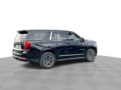 New 2026 GMC Yukon Elevation image 8