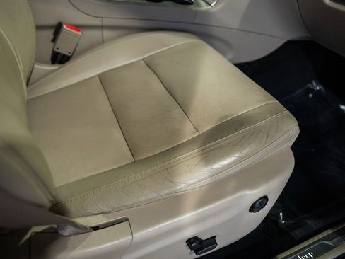 Used 2014 Jeep Grand Cherokee Limited image 40