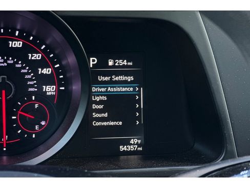 Used 2023 Hyundai Elantra SEL image 26