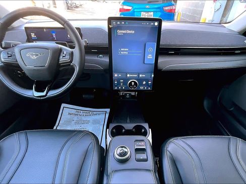 Used 2023 Ford Mustang Mach-E Premium image 15