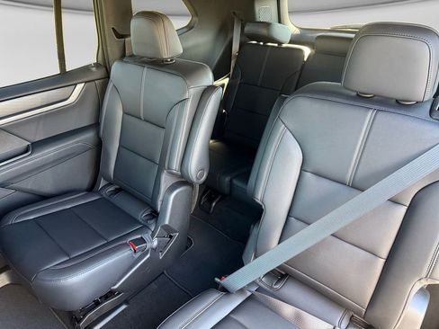 New 2026 GMC Acadia Elevation w/ Elevation Premium Package FWD image 16