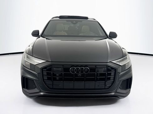 Used 2023 Audi Q8 Prestige AWD/4WD image 2