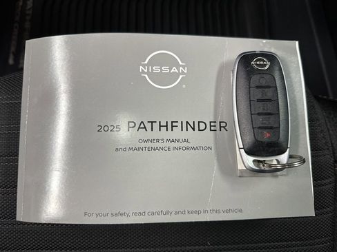 Used 2025 Nissan Pathfinder Rock Creek AWD/4WD image 42