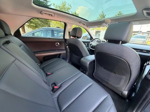 Used 2023 Hyundai Ioniq 5 Limited AWD/4WD image 19
