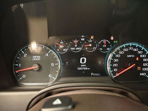 Used 2018 Chevrolet Tahoe Premier image 12