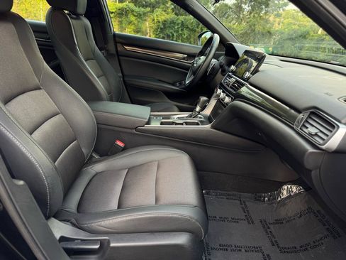 Used 2019 Honda Accord Sport image 24