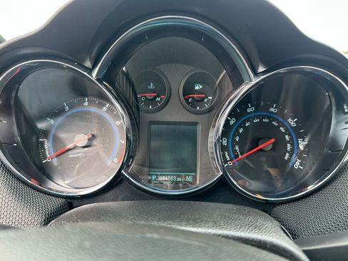 Used 2014 Chevrolet Cruze LTZ w/ RS Package image 38