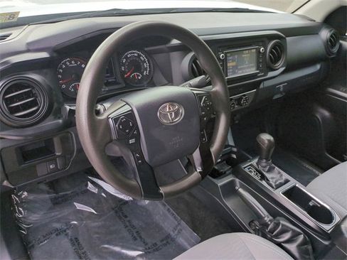 Used 2019 Toyota Tacoma SR image 14