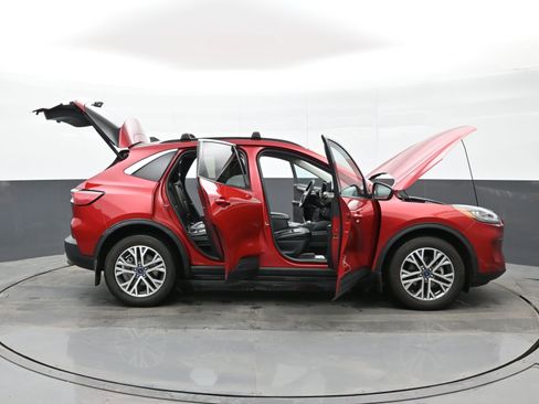 Used 2022 Ford Escape SEL w/ Technology Package image 46