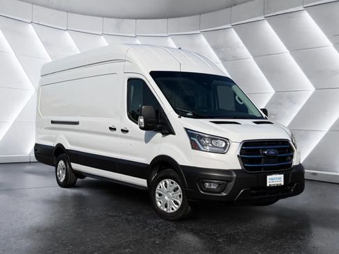 Used 2022 Ford E-Transit 148 High Roof Extended w/ Load Area Protection Package image 7