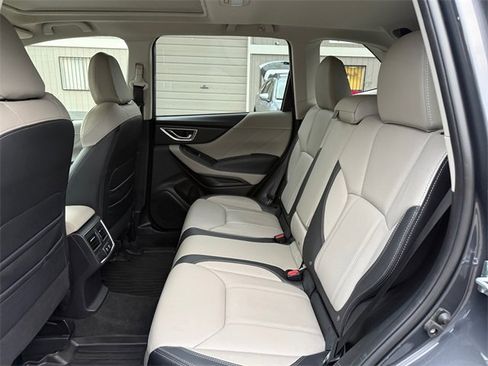 Certified 2024 Subaru Forester Limited image 25