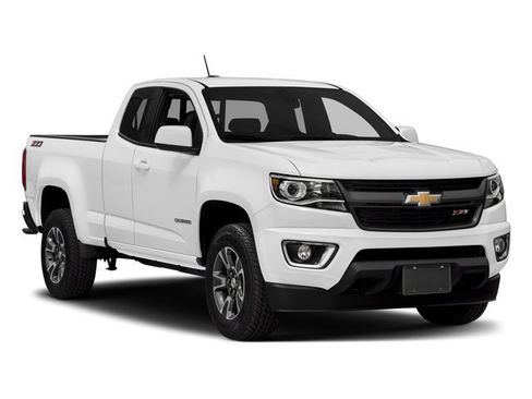 Used 2018 Chevrolet Colorado Z71 AWD/4WD image 9