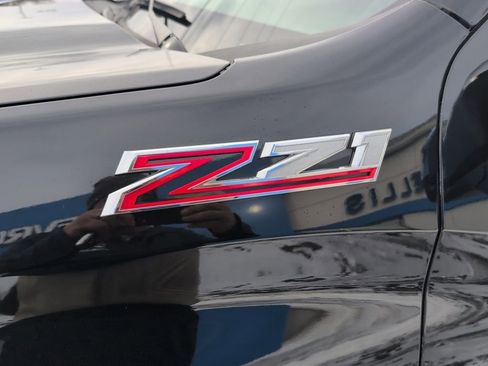 Used 2024 Chevrolet Silverado 1500 LT w/ Z71 Off-Road Package image 9