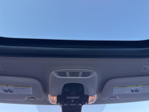 Used 2023 MINI Cooper S w/ Signature Upholstery Package image 41