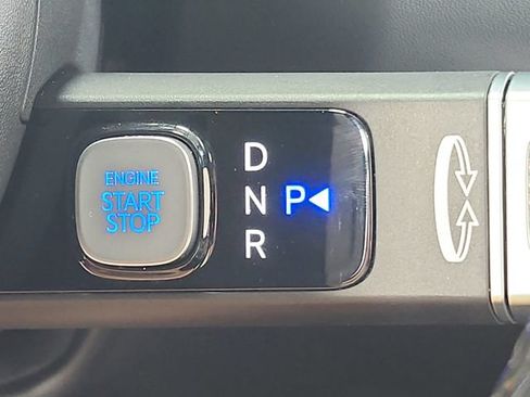 Used 2026 Hyundai Palisade Calligraphy FWD image 32