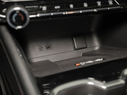 New 2026 Chevrolet Traverse RS image 25