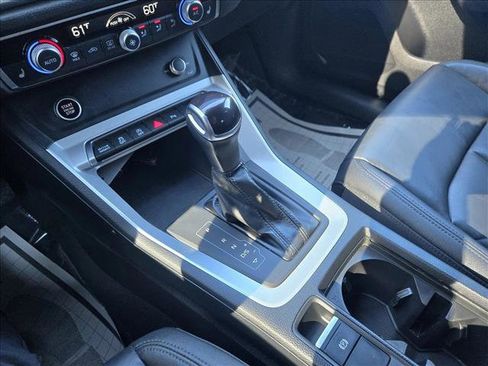 Used 2023 Audi Q3 2.0T Premium image 20