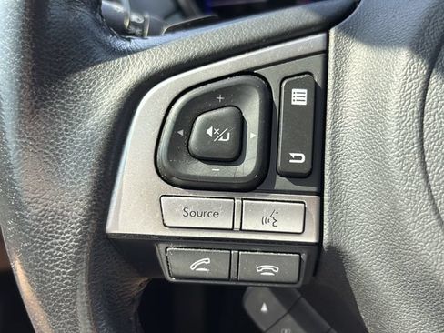 Used 2016 Subaru Outback 3.6R Limited AWD/4WD image 18