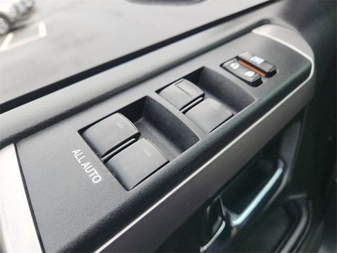 Used 2018 Toyota 4Runner SR5 image 27