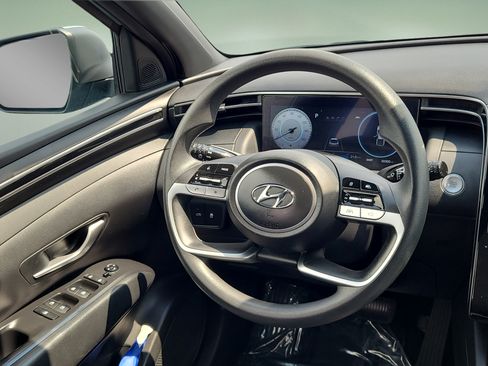 Used 2024 Hyundai Santa Cruz SEL w/ Activity Package FWD image 12