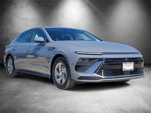 New 2026 Hyundai Sonata SE image 2