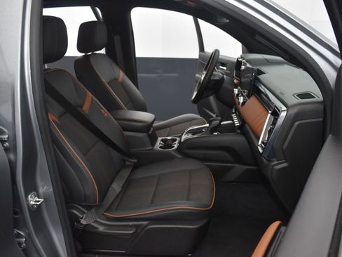 Used 2024 GMC Canyon AT4 w/ LPO, Skid Plate Package image 25