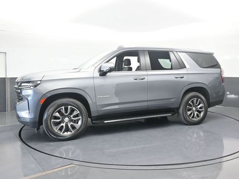 Used 2022 Chevrolet Tahoe LT w/ LT Signature Plus Package image 2