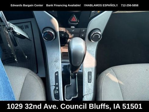 Used 2014 Chevrolet Cruze LT FWD image 20