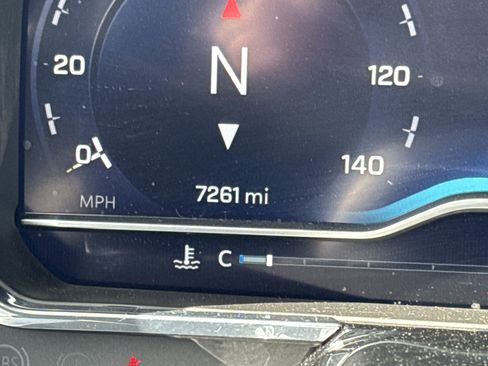 Used 2025 Chevrolet Silverado 1500 LT Trail Boss w/ Convenience Package II image 20