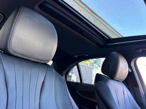 Used 2017 Mercedes-Benz E 300 image 16