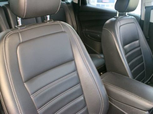 Used 2019 Ford Escape SEL w/ Sun & Style Package AWD/4WD image 11