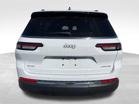 Used 2024 Jeep Grand Cherokee L Limited image 6