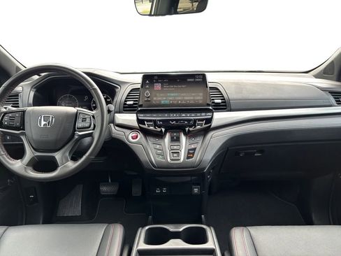 Used 2025 Honda Odyssey Sport-L image 12