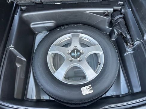 Used 2024 Jeep Grand Cherokee Limited image 31