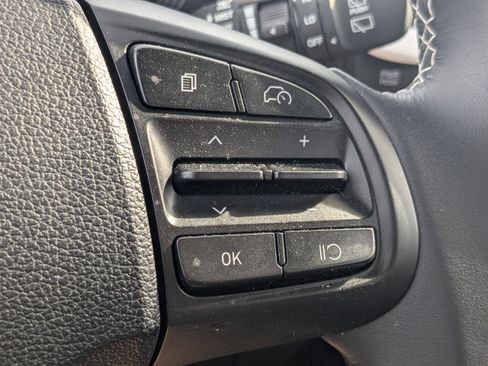 Certified 2024 Hyundai Venue Limited image 24