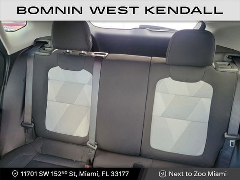 Used 2024 Chevrolet Trax LS w/ LS Convenience Package image 8